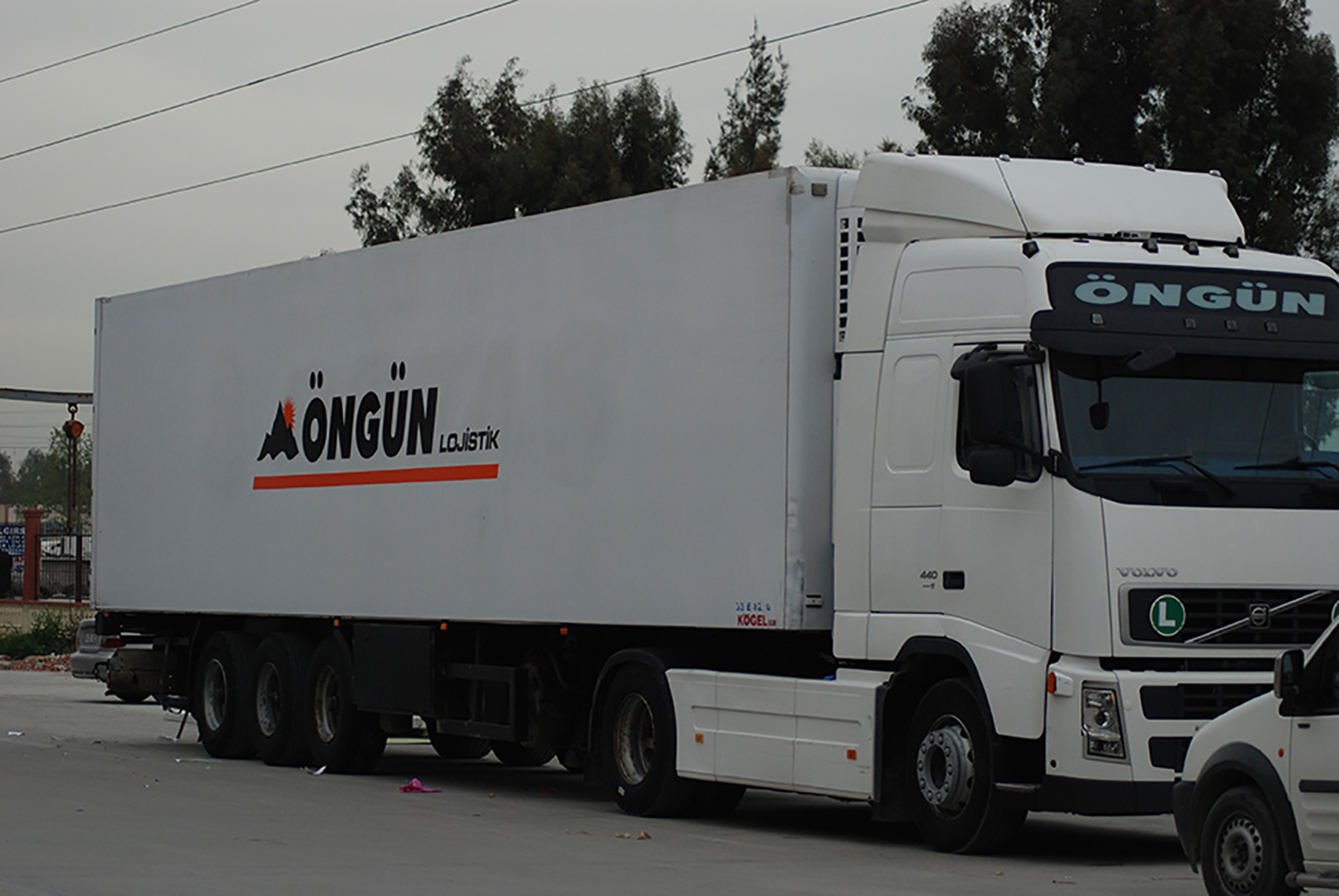 ÖNGÜN LOJİSTİK TIR YAZILARI