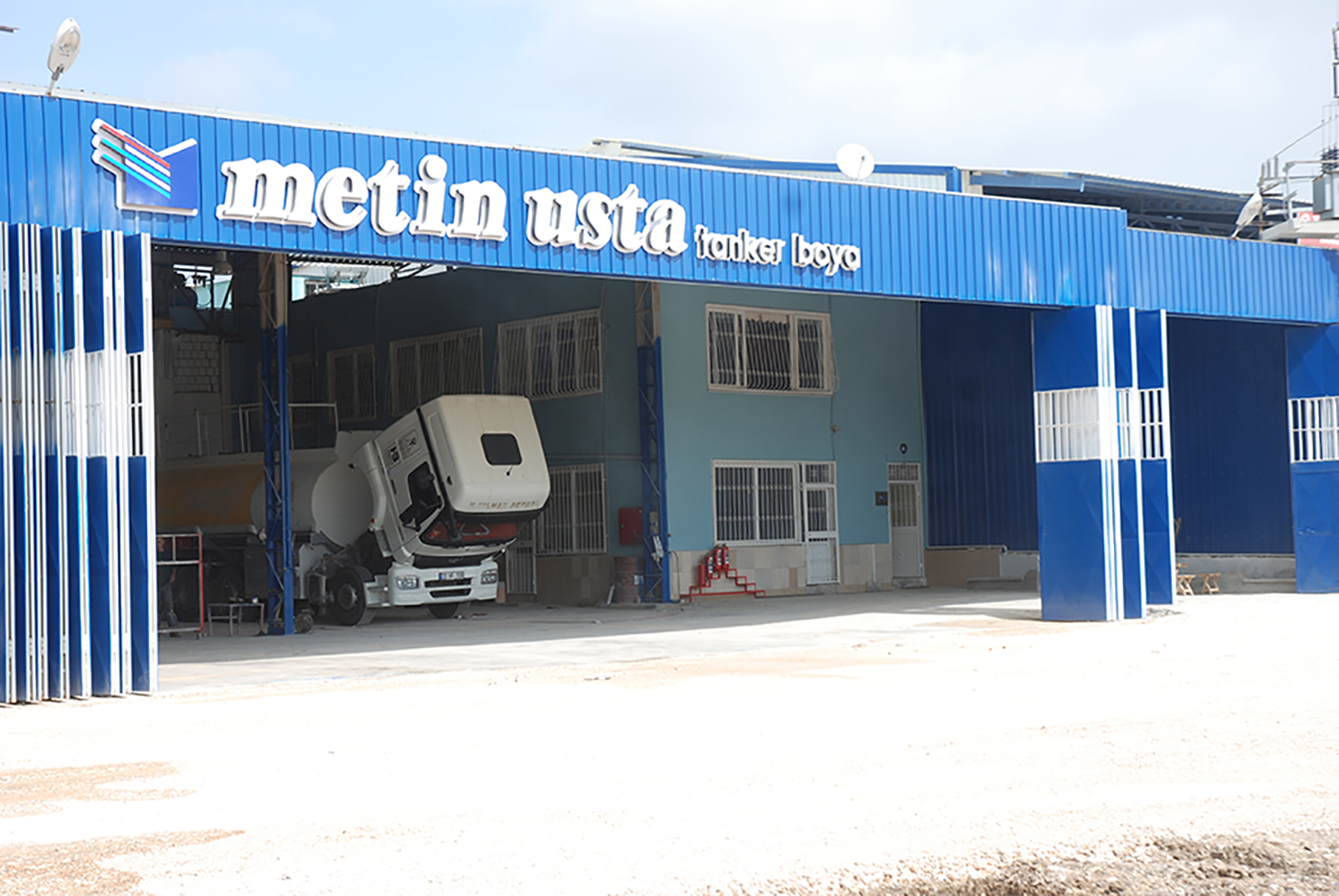 METİN USTA CEPHE KUTU HARF TABELASI