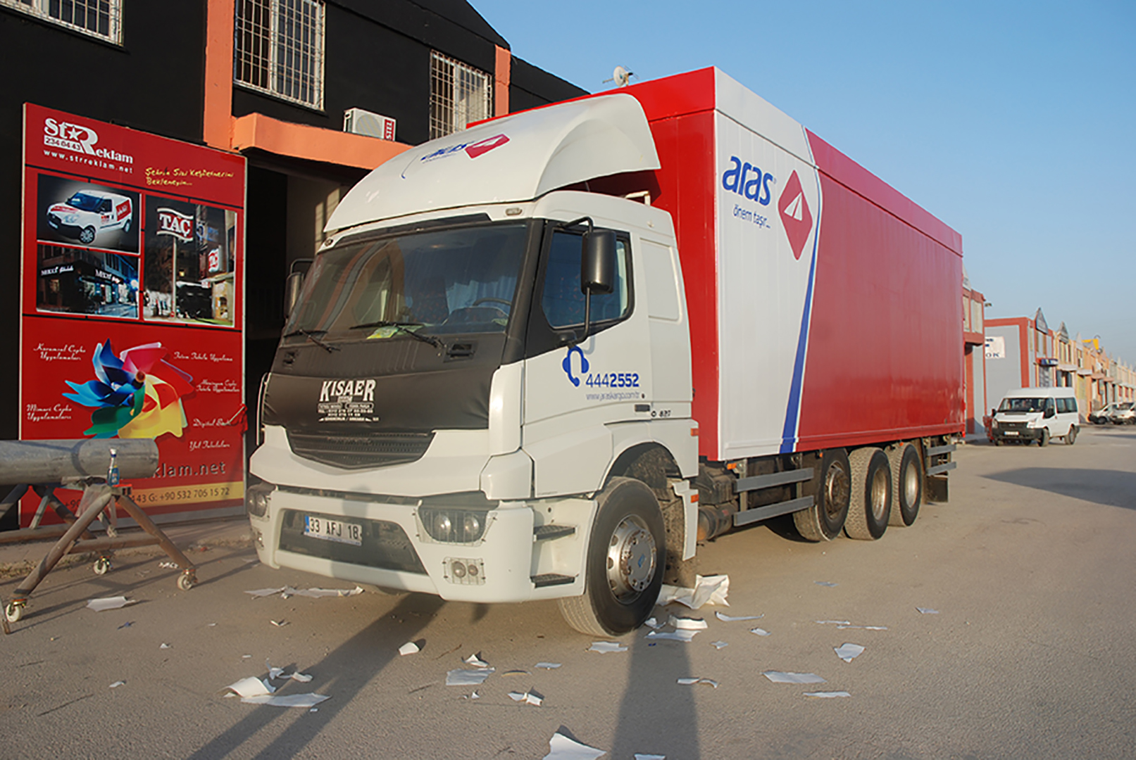 ARAS KARGO KAMYON GİYDİRME