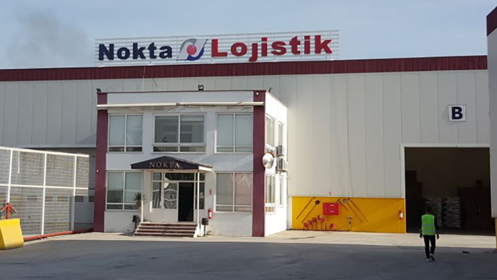 NOKTA LOJİSTİK IZGARA ÜZERİ KUTU HARF TABELA