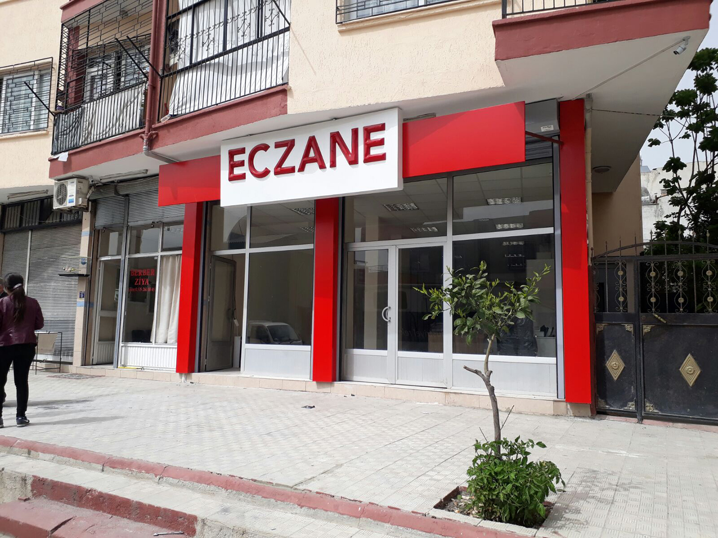 ECZANE CEPHE TABELASI