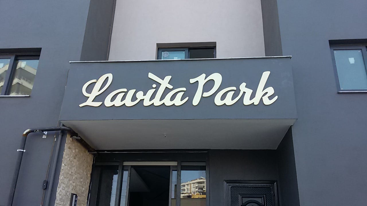 LAVİTA PARK KAPI İSİMLİĞİ